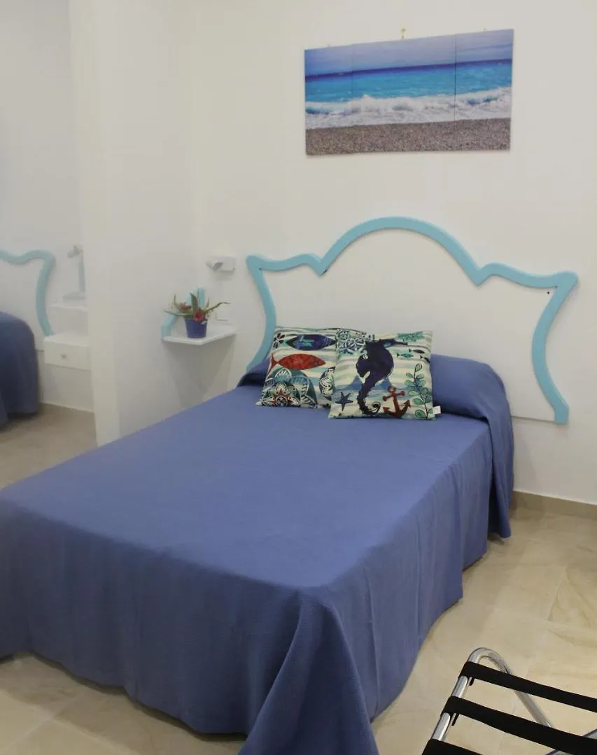 Exclusive Home Castellammare del Golfo Couette-café